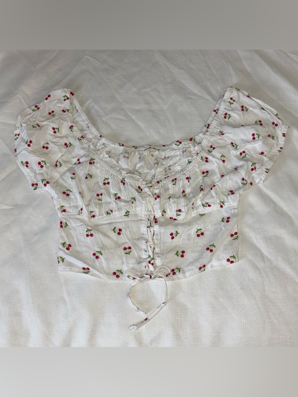 Derek Heart White Cherry-Print  Top